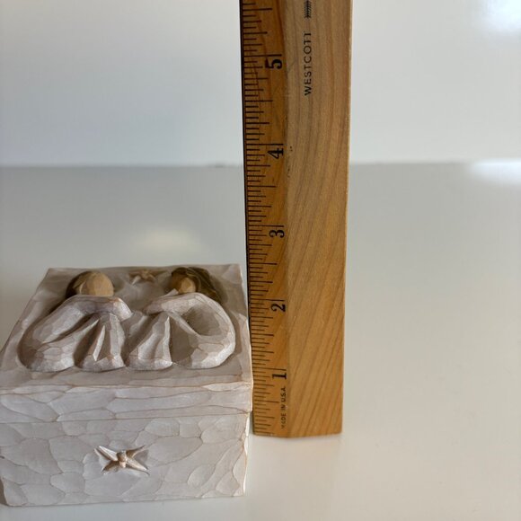 Willow Tree Friendship Keepsake Box Susan Lordi 2003 - Picture 6 of 6